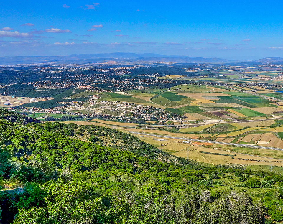 Panoramic view of the Jezreel Valley from Mount Carmel with Latter-day Saint licensed guides Daniel and Steven Rona of Israel Revealed.