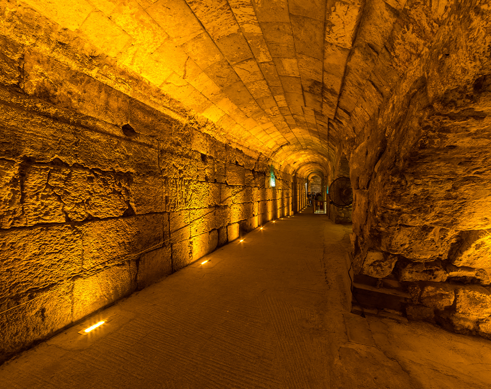 The Western Wall Tunnels in Jerusalem with Steven Rona.